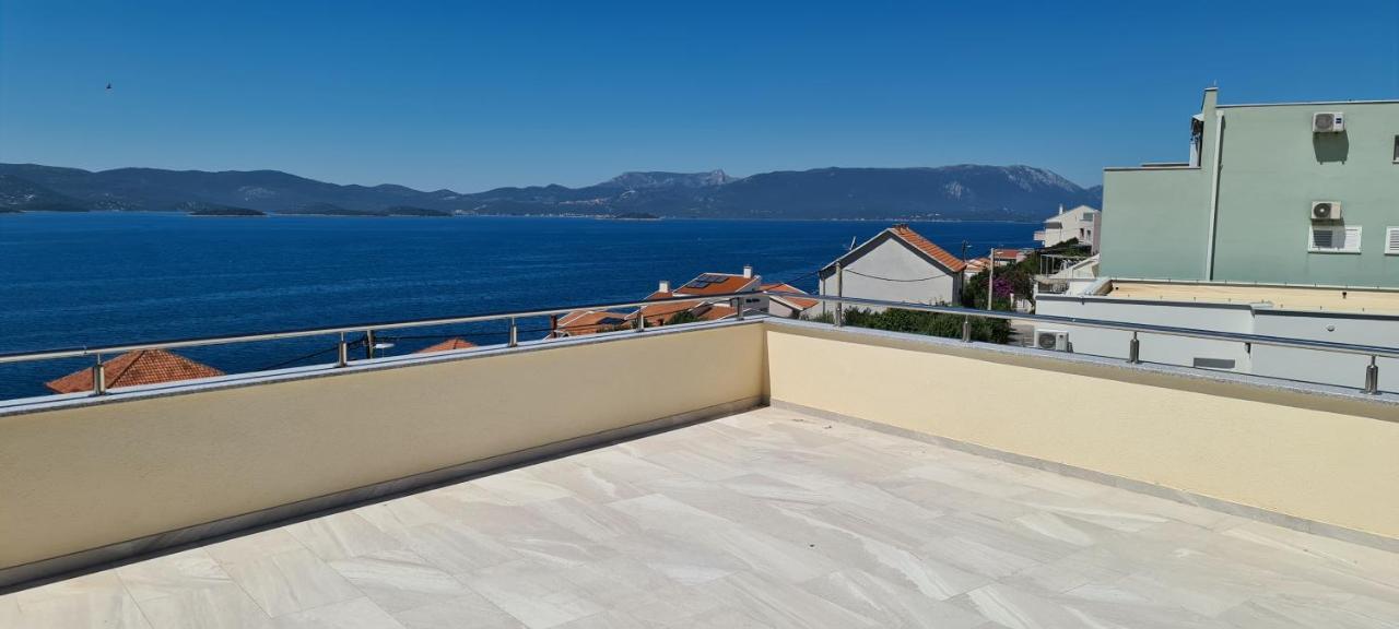 Villa Aninka Komarna Exterior photo